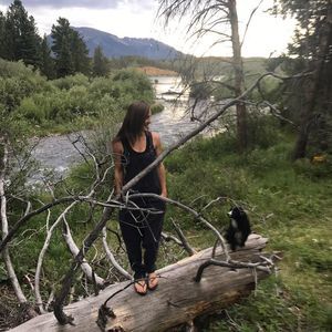 Meet your Posher, Amy